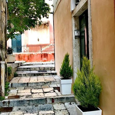 Venetian Well Cozy Apartment Corfu Old Town Экстерьер фото