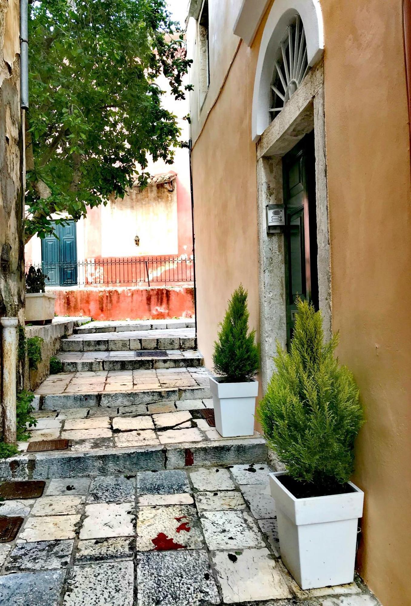 Venetian Well Cozy Apartment Corfu Old Town Экстерьер фото